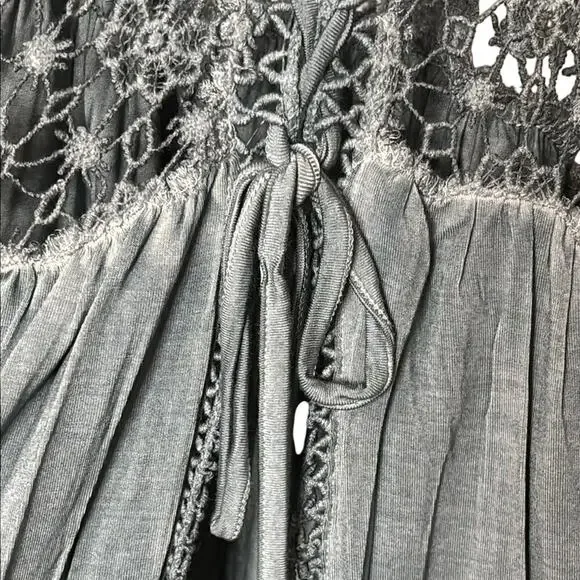 POL Blue Crochet Sleeveless Top-NWOT - Picture 5 of 7